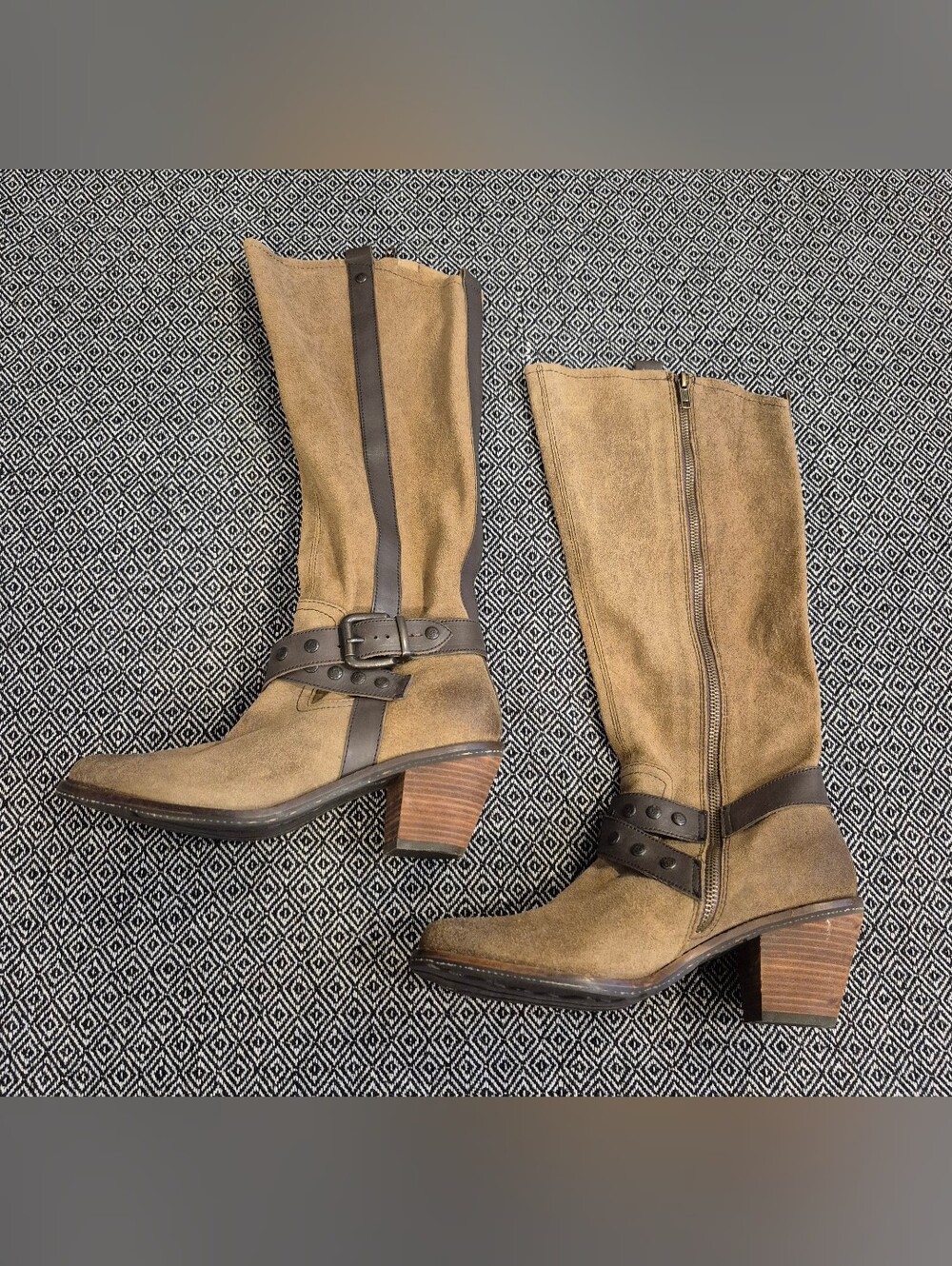 OTBT Women's Tall Suede Leather Heeled Boots Size 8.5